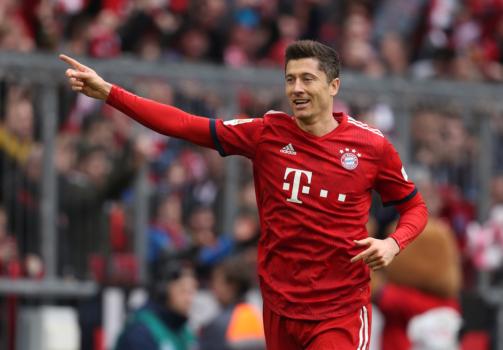 帕福斯击败黄潜，助塞浦路斯甲本赛季欧战积分暂时升至第四（帕福斯击退黄潜，塞浦路斯甲本季欧战积分暂列第4）