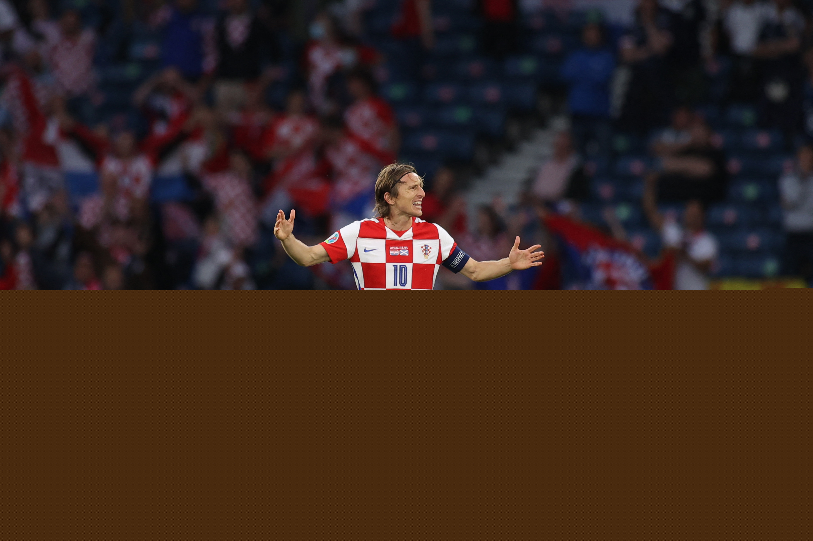 记者：利物浦没有对萨拉赫纪律处罚，他的落选只是阵容选择（记者：萨拉赫未受纪律处罚，落选仅系利物浦阵容选择）