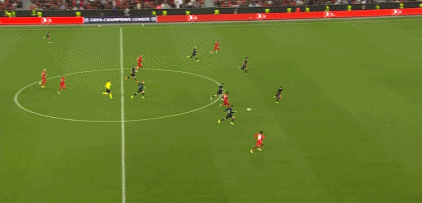 恰20：尼科-帕斯？他进步了很多很有前途，但我不关注对手（恰20：尼科-帕斯进步很快、潜力十足，但对手不是我的关注点）