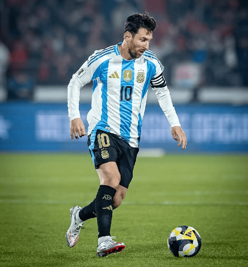 劳塔罗：很激动追平马佐拉的纪录，没想到自己能达到如此成就（劳塔罗：追平马佐拉纪录让我激动万分，未曾料到自己能取得如此成就）