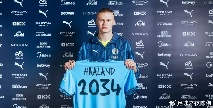 决裂！萨拉赫效仿C罗，炮轰媒体诬陷，主帅被控制，叫板球队高层（摊牌！萨拉赫学C罗怒怼媒体造谣，主帅受制，硬刚俱乐部高层）