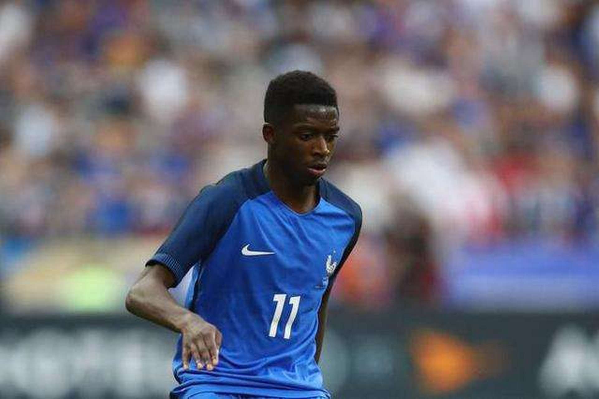 弗里克：阿隆索的处境？我不想谈论这个话题（弗里克拒谈阿隆索现状：此话题不予置评）