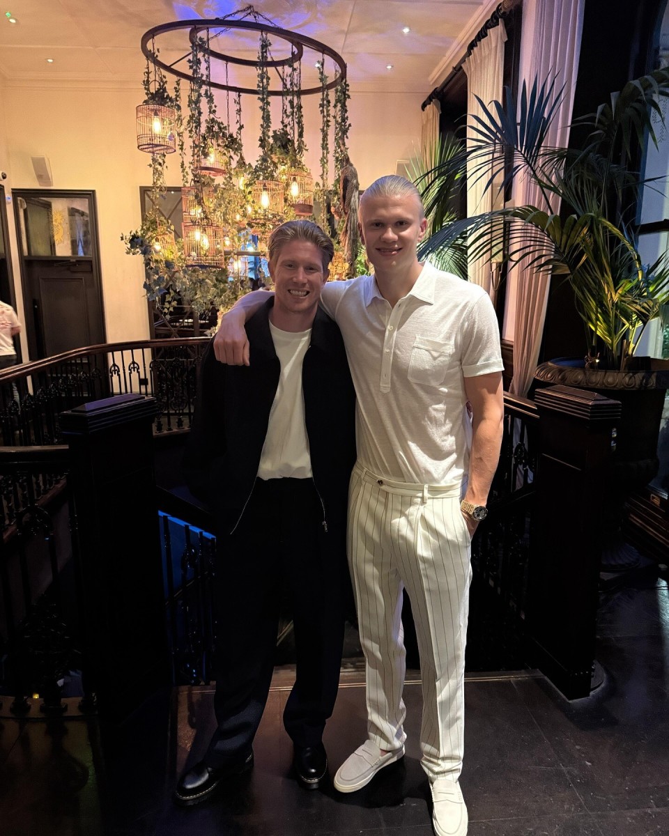 U17世界杯个人奖项：葡萄牙斩获最佳球员和最佳门将奖（U17世界杯个人奖项揭晓：葡萄牙拿下最佳球员与最佳门将）