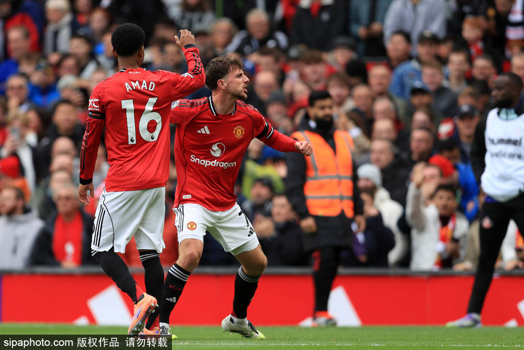 下半场隐身！狄龙24中10得到23分4篮板4助攻（后两节低迷，狄龙24投10中收获23分4篮板4助攻）